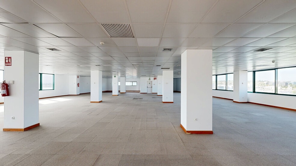 Avenida Juncal, 24, San Sebastián de los Reyes, Madrid en alquiler - Matterport 3D Scan - Imagen 3 de 23