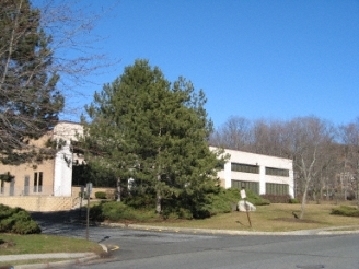 704 Executive Blvd, Valley Cottage, NY en alquiler - Foto principal - Imagen 1 de 1