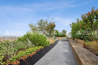 Más detalles de 35-39 Boulevard Romain Rolland, Montrouge - Oficina en alquiler