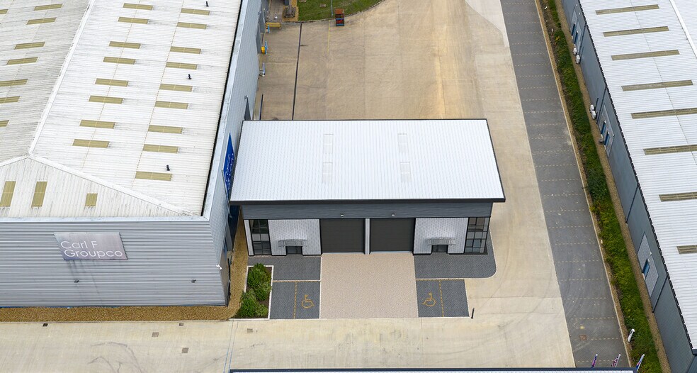 Units 12 & 14 Parigan Business Park, Jacob Way, Alwalton en alquiler - Foto del edificio - Imagen 2 de 4