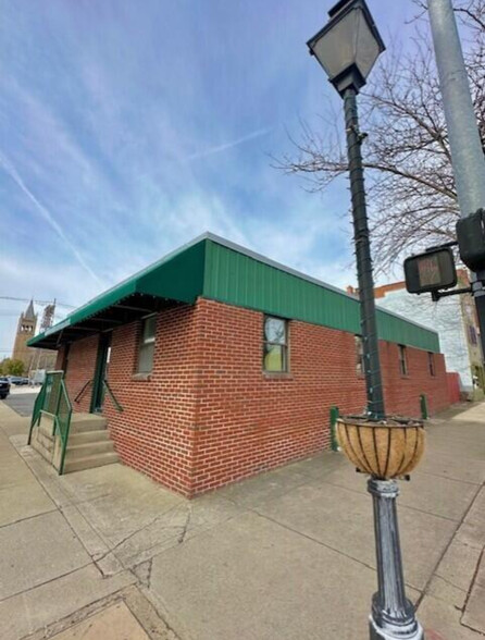 114 W Church St, Marion, OH en venta - Foto del edificio - Imagen 1 de 8