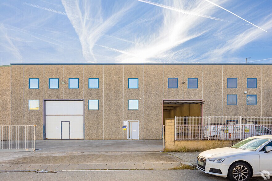 Nave en Les Franqueses del Vallès, Barcelona en alquiler - Foto del edificio - Imagen 2 de 5