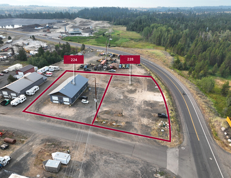 224 Industrial Loop, Mccall, ID en venta - Foto del edificio - Imagen 1 de 6