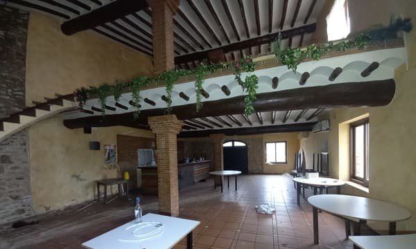Local en Vall d'Alba en venta - Foto del interior - Imagen 1 de 9
