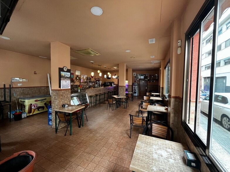 Local en Córdoba, Córdoba en venta - Foto del interior - Imagen 3 de 12