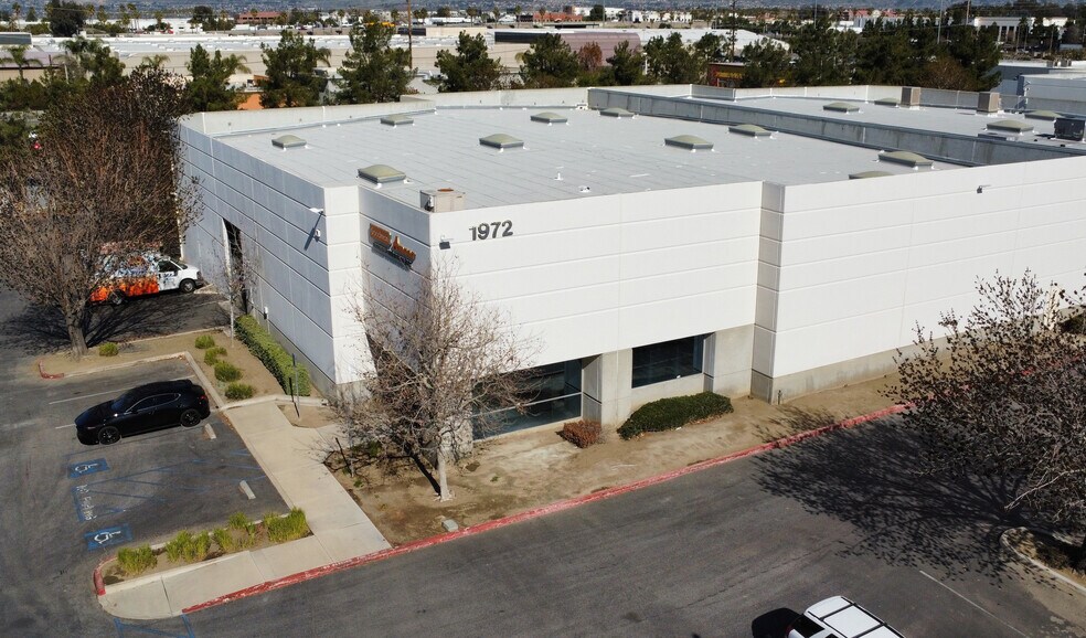 1972 Essex Ct, Redlands, CA en venta - Foto del edificio - Imagen 1 de 1