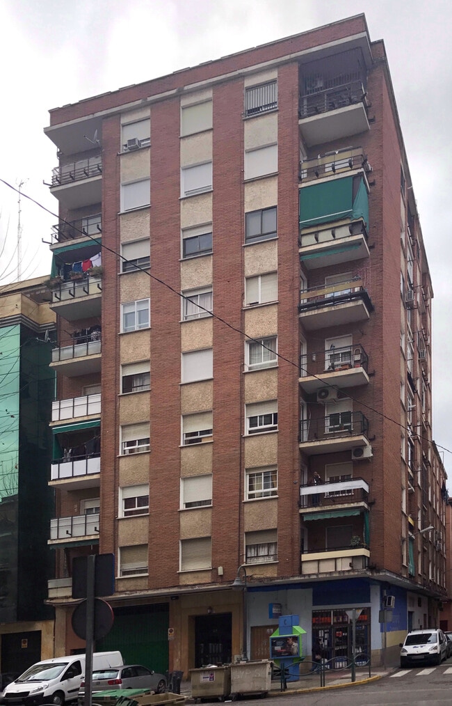 Más detalles de Paseo Estación, 23, Talavera de la Reina - Edificio residencial​ en venta