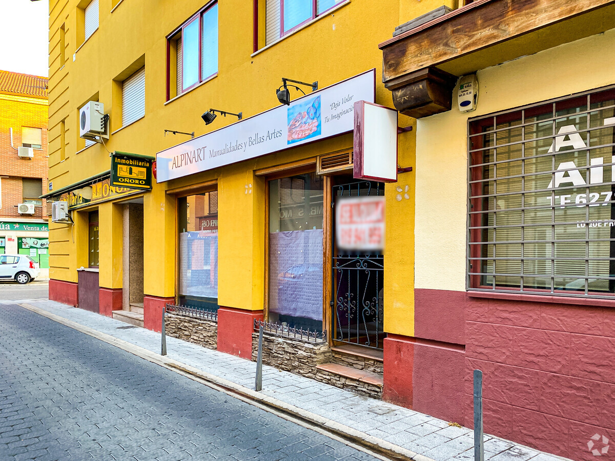 Calle Pajares, Azuqueca de Henares, GUA 19200 - Unidad Puerta 12, Esc. C -  - Foto del interior - Image 1 of 2