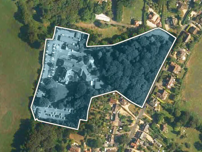 Furzehill, Wimborne en venta - Vista aérea - Imagen 3 de 11