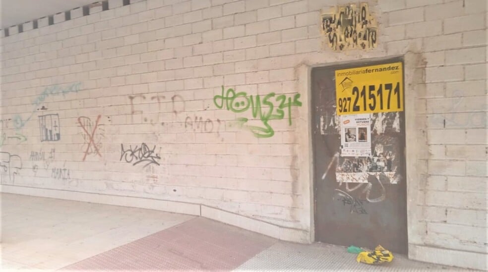 Local en Cáceres en alquiler - Foto del edificio - Imagen 1 de 1