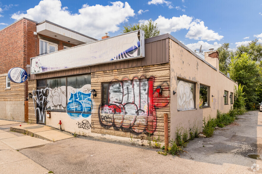 4111 Rue Beaubien E, Montréal, QC en venta - Foto principal - Imagen 1 de 4