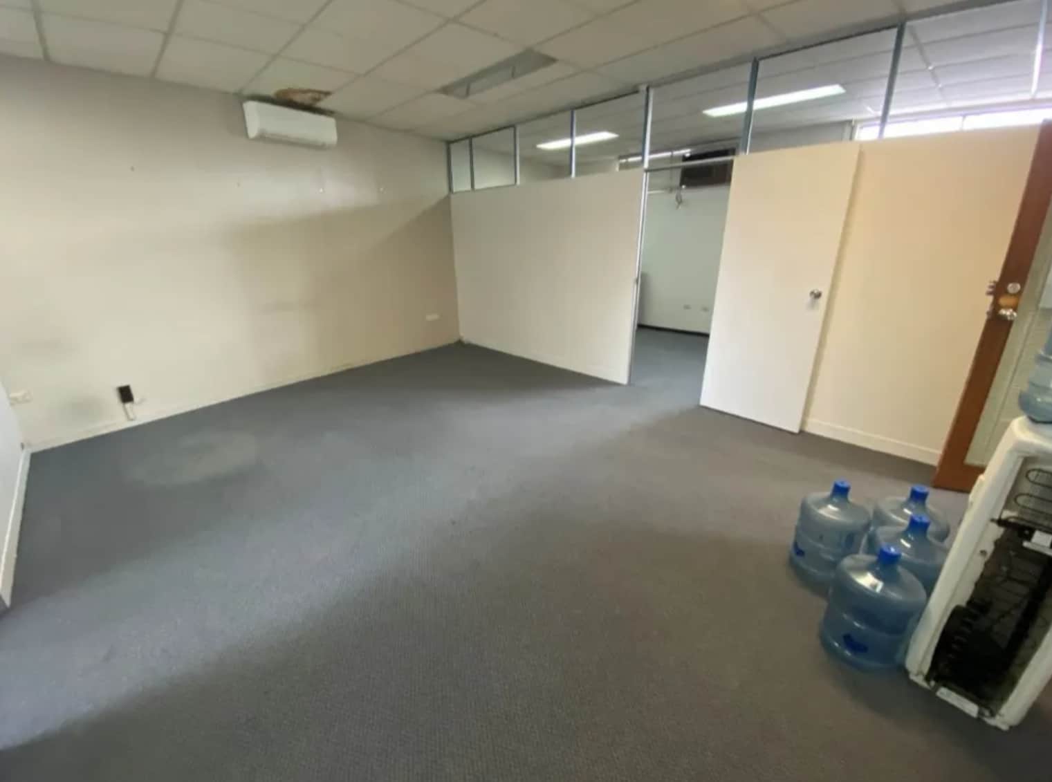 20 Old Northern Rd, Baulkham Hills en alquiler Foto del interior- Imagen 1 de 3