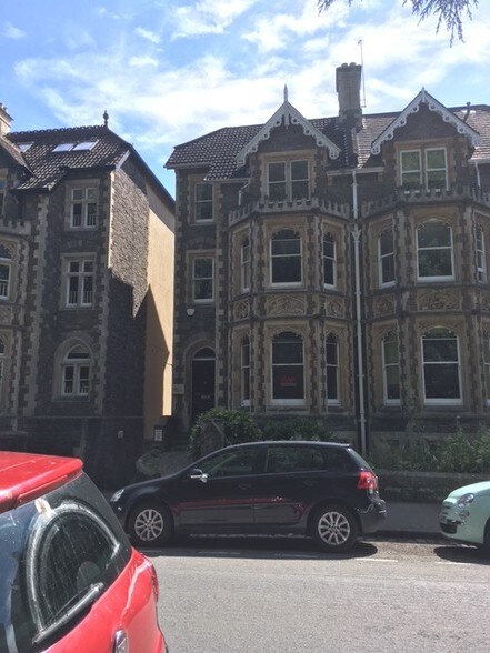8 Elmdale Rd, Bristol en venta - Foto del edificio - Imagen 3 de 3