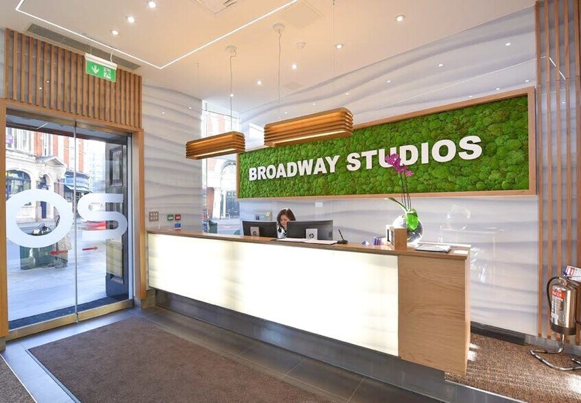 20 Hammersmith Broa, London en alquiler - Foto del edificio - Imagen 2 de 14