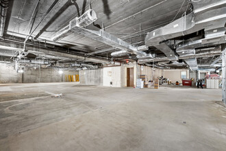 400 Warren Ave, Bremerton, WA en alquiler Foto del interior- Imagen 1 de 45