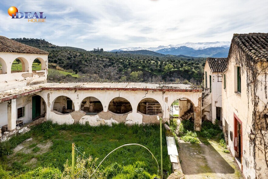 Calle Real del Fargue, Granada, Granada en venta - Foto del edificio - Imagen 3 de 42