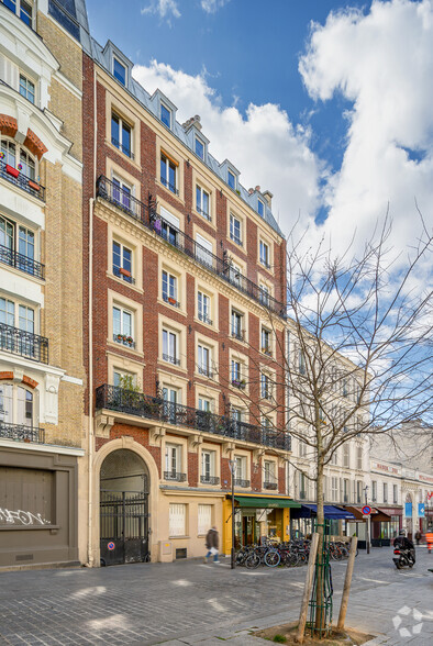 98 Rue Jean-Pierre Timbaud, Paris en venta - Foto del edificio - Imagen 2 de 3