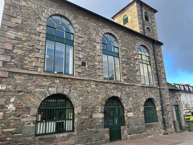 Market Sq, Keswick en alquiler - Foto del edificio - Imagen 2 de 7