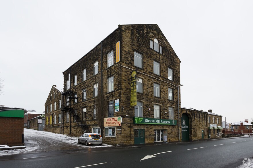 Bradford Rd, Batley en venta - Foto del edificio - Imagen 3 de 4