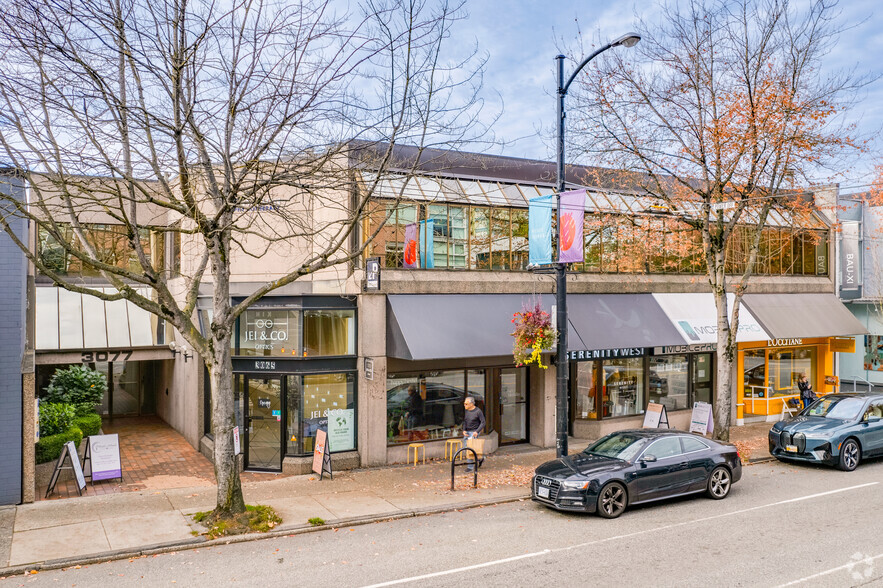 3051-3077 Granville St, Vancouver, BC en alquiler - Foto del edificio - Imagen 1 de 8