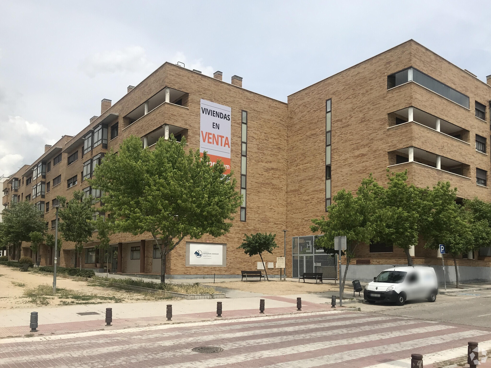 Calle Juan Gris, 3, San Sebastián de los Reyes, Madrid en venta Foto principal- Imagen 1 de 2