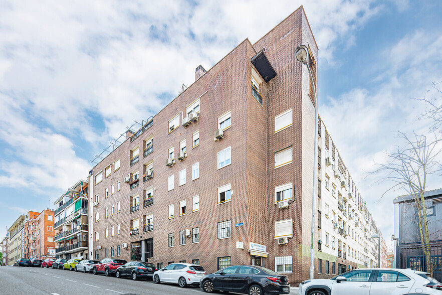 Edificios residenciales en Madrid, MAD en venta - Foto principal - Imagen 1 de 2