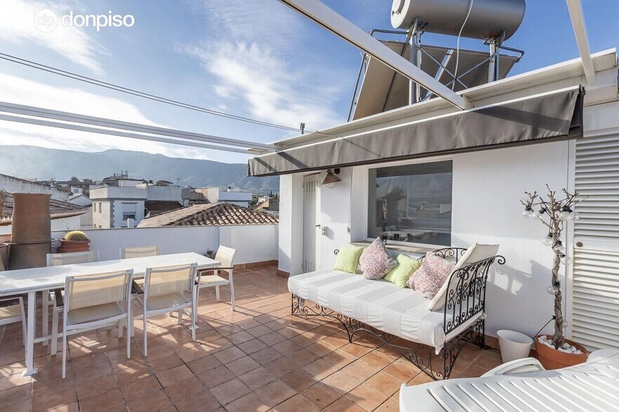 Plaza de España, 2, Dílar, Granada en venta - Foto del edificio - Imagen 3 de 50
