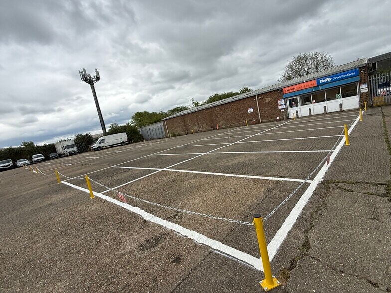Old Wolverton Rd, Milton Keynes en alquiler - Foto del edificio - Imagen 1 de 5