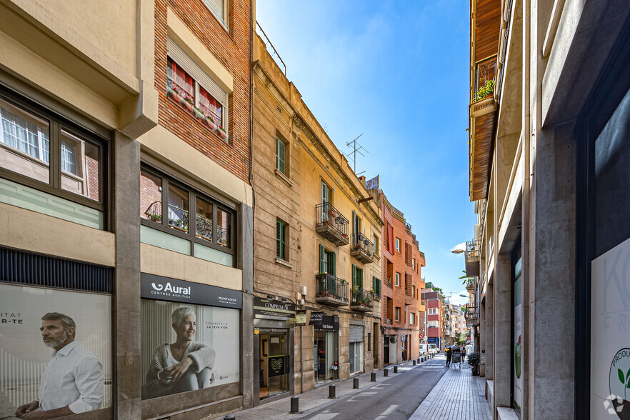 Locales en Barcelona, Barcelona en alquiler - Foto del edificio - Imagen 2 de 2