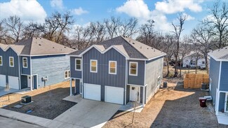 Más detalles para 400-414 E 7th St, Bonham, TX - Edificios residenciales en venta