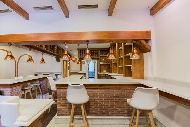 Más detalles de Local en alquiler