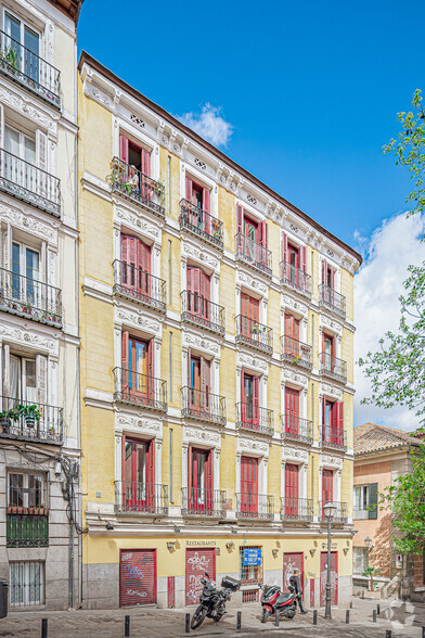 Calle Príncipe de Anglona, 1, Madrid, Madrid en alquiler - Foto principal - Imagen 1 de 1