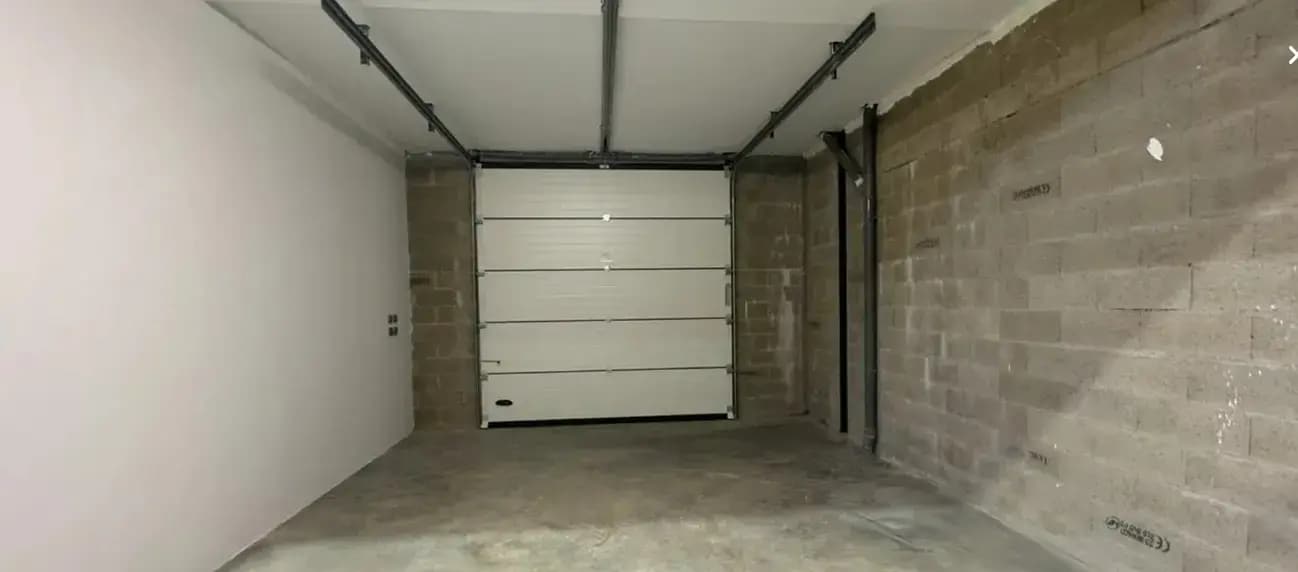 Rue Georges Duhamel, Hérouville-en-Vexin, VDO 95300 - - - Foto del interior - Image 1 of 3