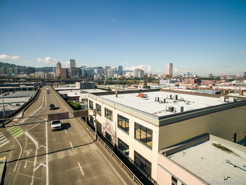 307 SE Hawthorne Blvd, Portland, OR en venta - Foto del edificio - Imagen 2 de 6