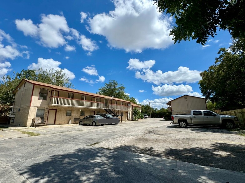 1523 Quintana Rd, San Antonio, TX en venta - Foto del edificio - Imagen 2 de 17