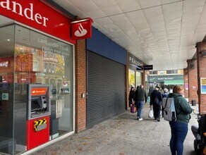 London Rd, Redhill en alquiler Foto del edificio- Imagen 1 de 2