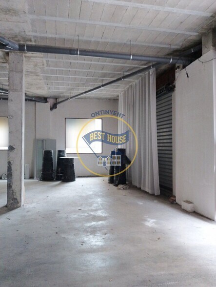 Local en València en venta - Foto del edificio - Imagen 3 de 9