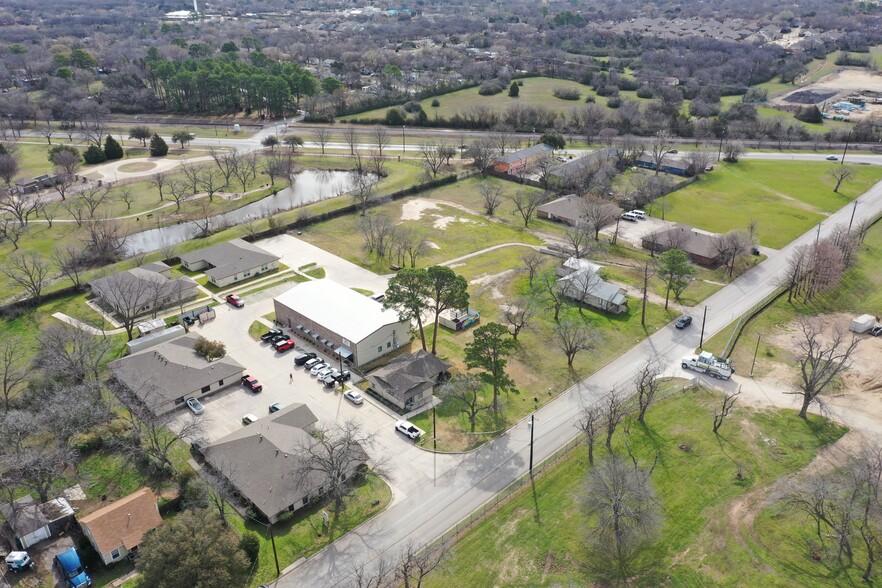 1500 N Ruddell St, Denton, TX en venta - Foto del edificio - Imagen 3 de 4