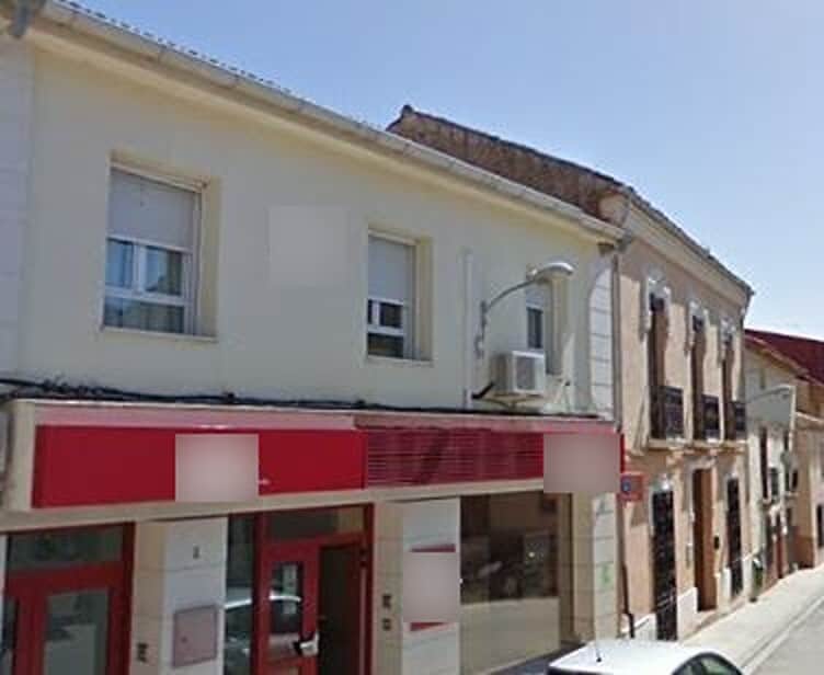 Edificio residencial en Bonete, Albacete en venta Foto del edificio- Imagen 1 de 2