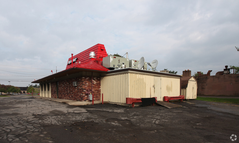 1960 Empire Blvd, Webster, NY en alquiler - Foto del edificio - Imagen 3 de 4