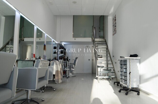 Más detalles de Local en alquiler