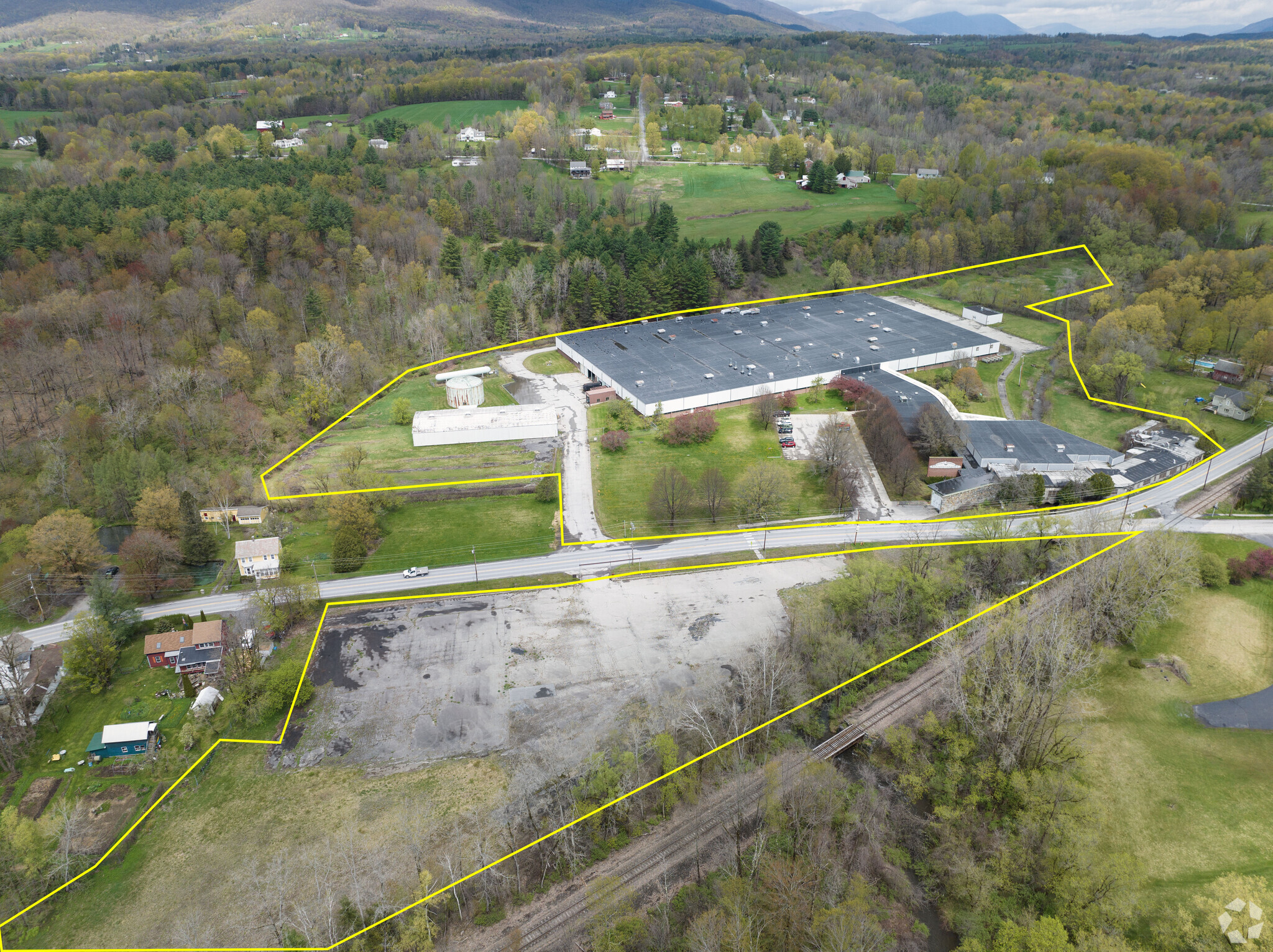 372 Vermont Route 67 E, Shaftsbury, VT en venta Foto principal- Imagen 1 de 16