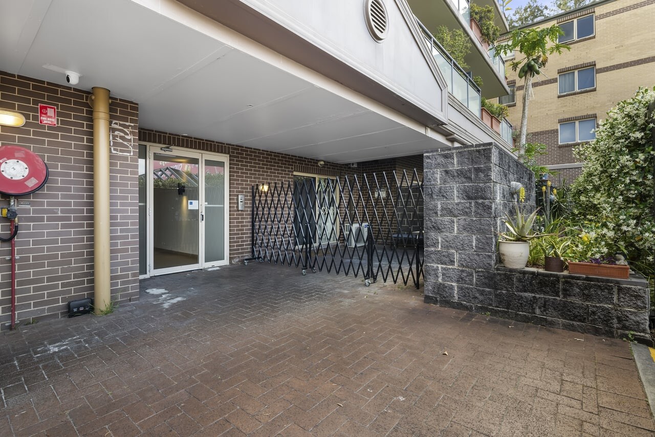 586 Parramatta Rd, Croydon en venta Foto del edificio- Imagen 1 de 6