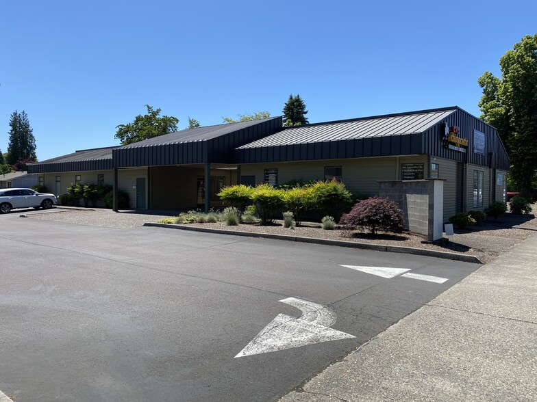 620 SE Oak St, Hillsboro, OR en alquiler - Foto del edificio - Imagen 2 de 9