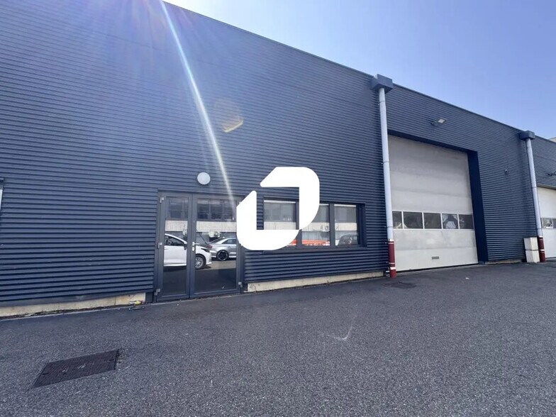 4 Rue De L'Atome, Bischheim en venta - Foto del edificio - Imagen 3 de 6