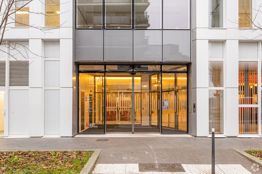 4 Rue Maurice Moissonnier, Vaulx-en-Velin en alquiler - Foto del edificio - Imagen 3 de 6