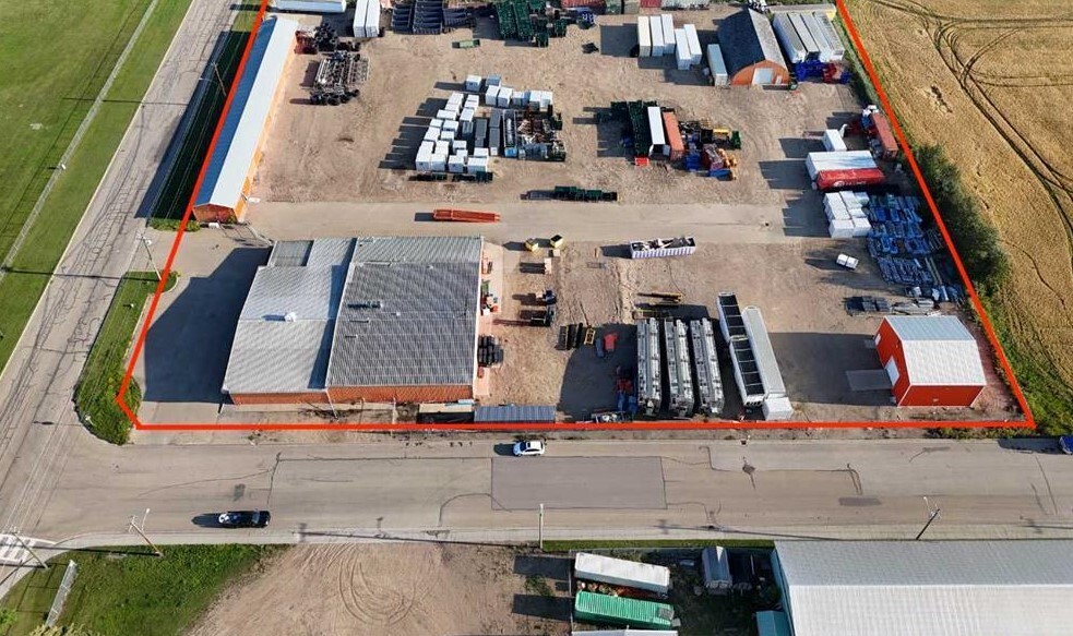 6103 54 St, Ponoka, AB en alquiler - Vista aérea - Imagen 3 de 3