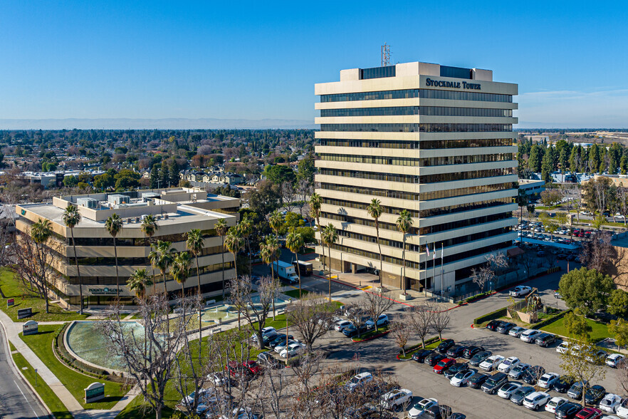 5060 California Ave, Bakersfield, CA en alquiler - Foto del edificio - Imagen 1 de 34