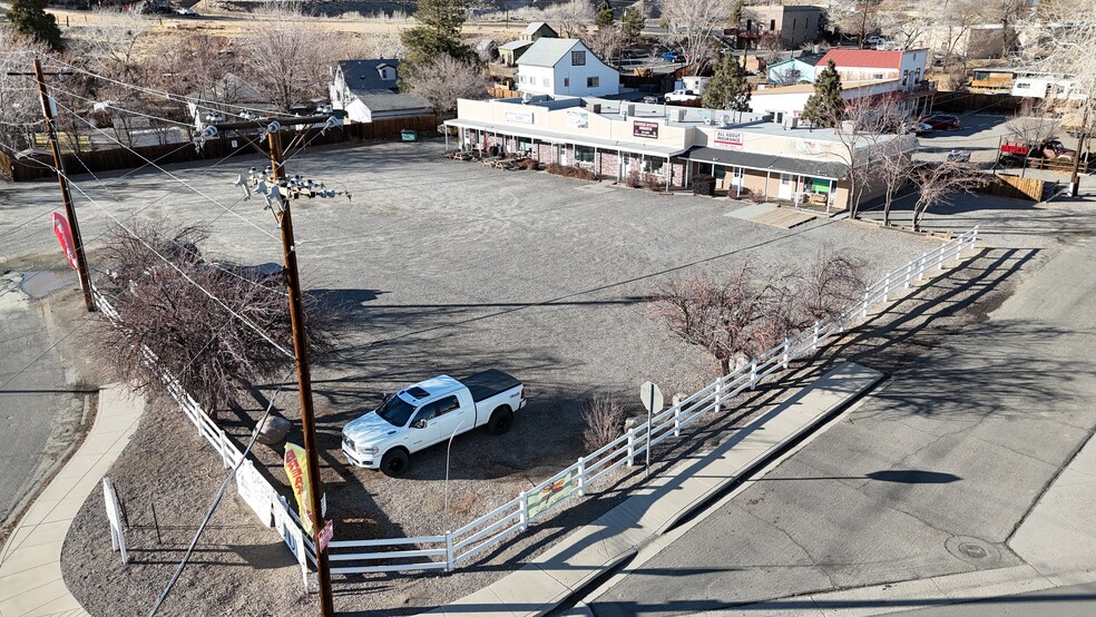 140 Douglas St, Dayton, NV en alquiler - Foto del edificio - Imagen 2 de 12