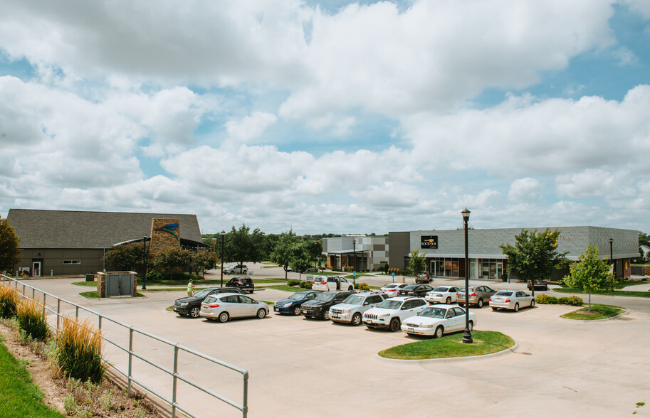 8340 Glynoaks Dr, Lincoln, NE en alquiler - Foto del edificio - Imagen 1 de 6